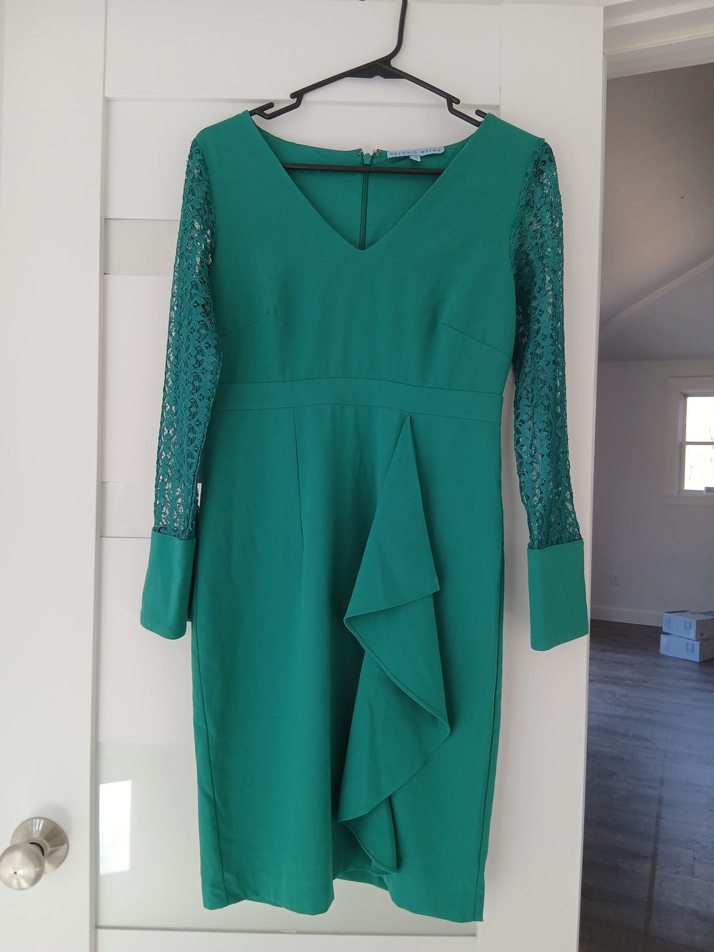 ANTONIO MELANI Teal Lace-Sleeve V-Neck Dress